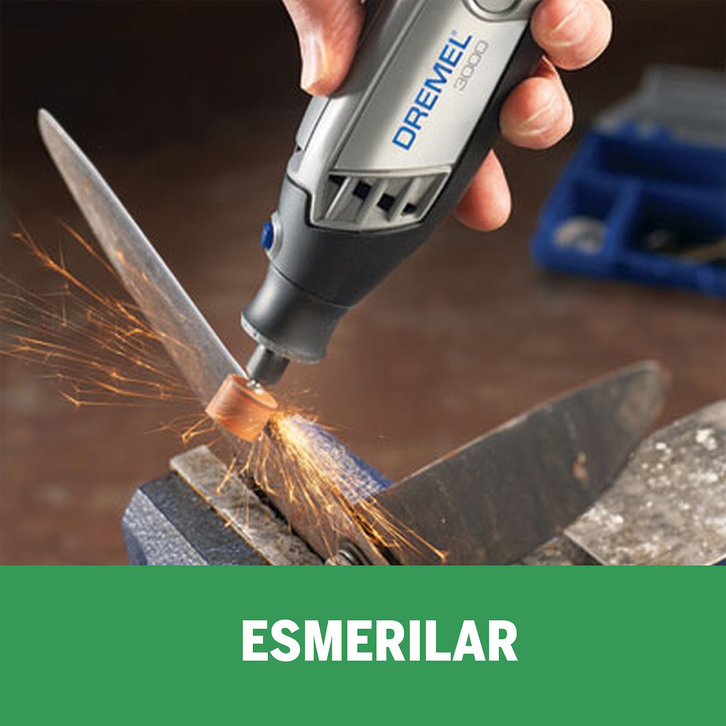 F0133000PA-000 Dremel 3000 Mototool con 10 Accesorios