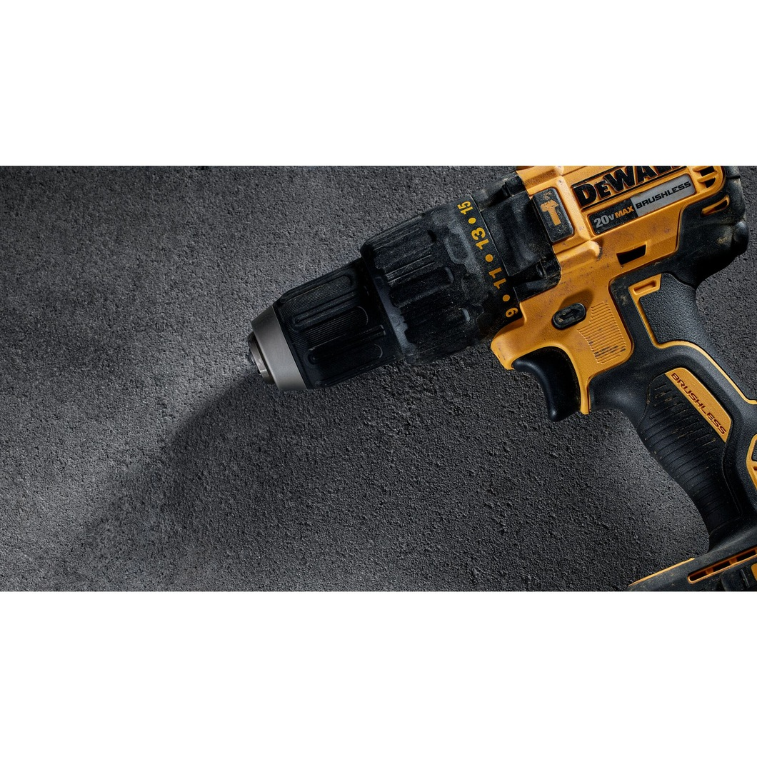 DCD7781D1-B3 Taladro percutor inalámbrico 20V Brushless kit 1 batería 2A