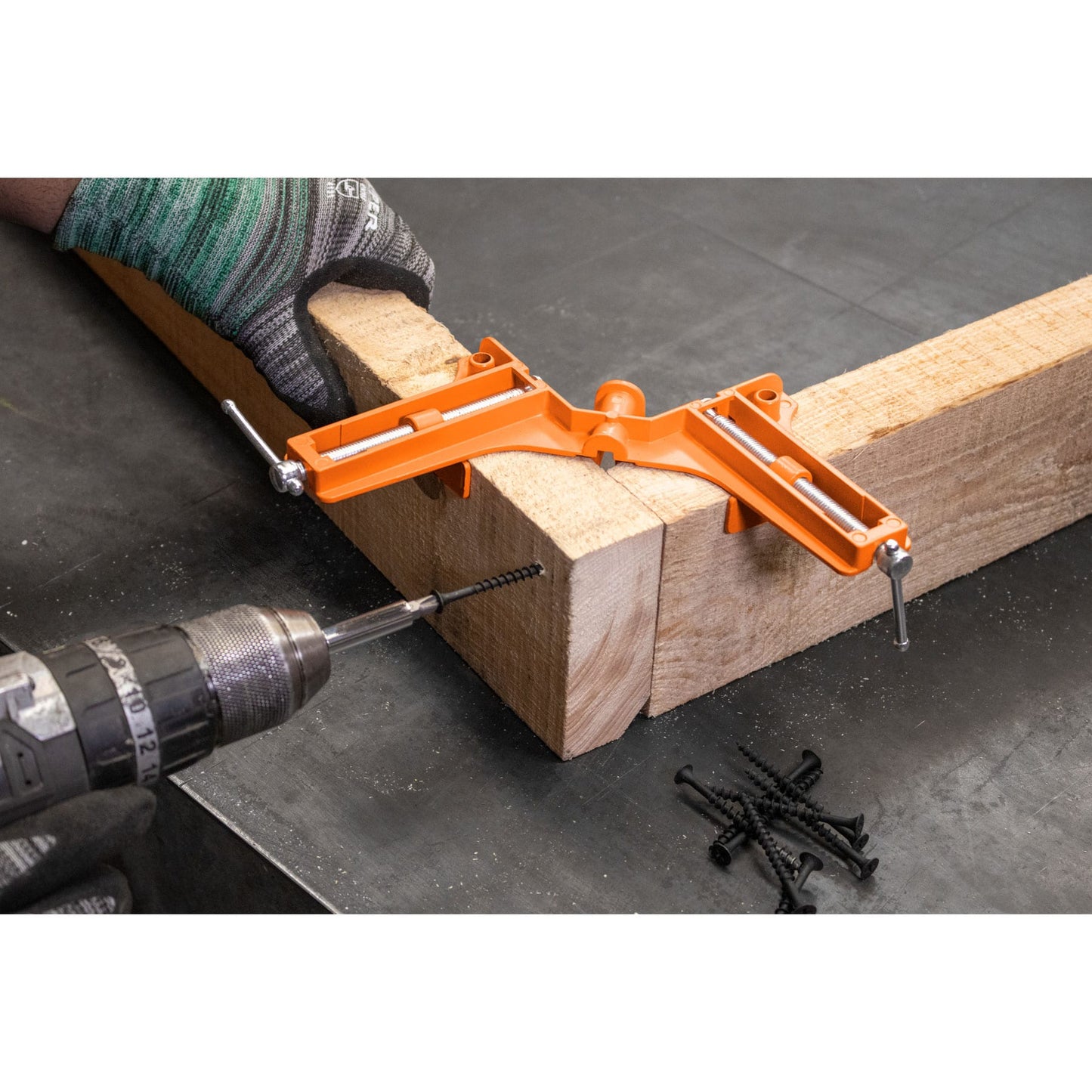 PESQ-3 Prensa Esquinera de 3"